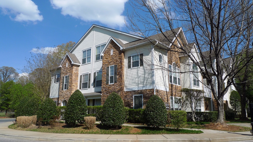 Piedmont at Ivy Meadow Rentals Charlotte, NC