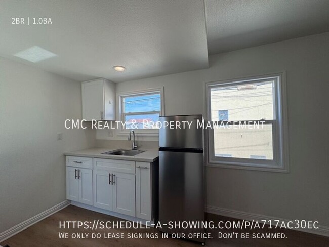 Building Photo - 5255 E Ocean Blvd