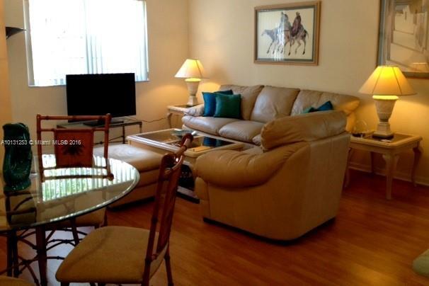 Foto del edificio - 3235 NE 184th St