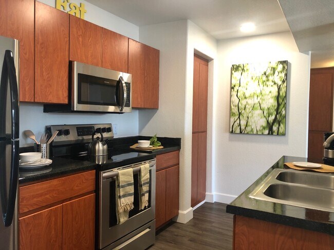 Agave Court Apartments Phoenix Az Apartments Com Agave Court Apartments Phoenix Az Apartments Com