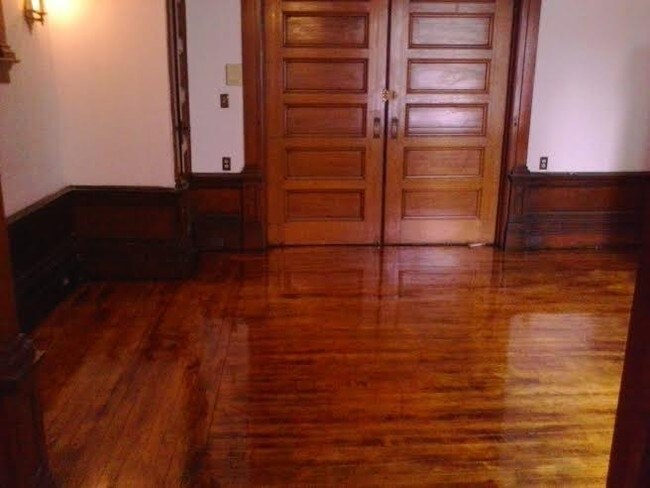 Classic Modern Brownstone Studio Townhouse For Rent In New York