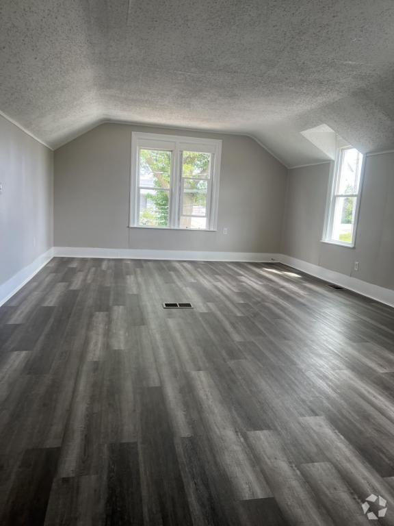 Apartments under 1,500 in Harrison MI 1 Rentals