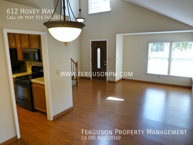 Building Photo - 612 Hovey Way