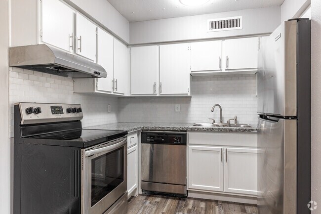 1 habitación, 1 baño, 654 pies cuadrados, cocina - Aria Residences