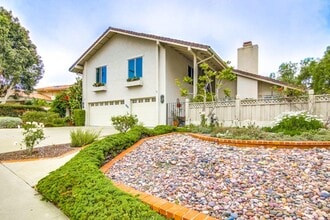 Building Photo - 455 Santa Dominga