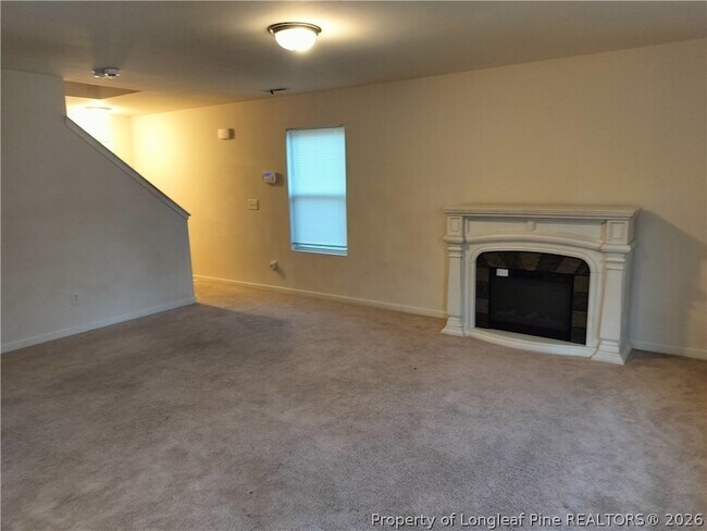 Building Photo - 405 Holman St
