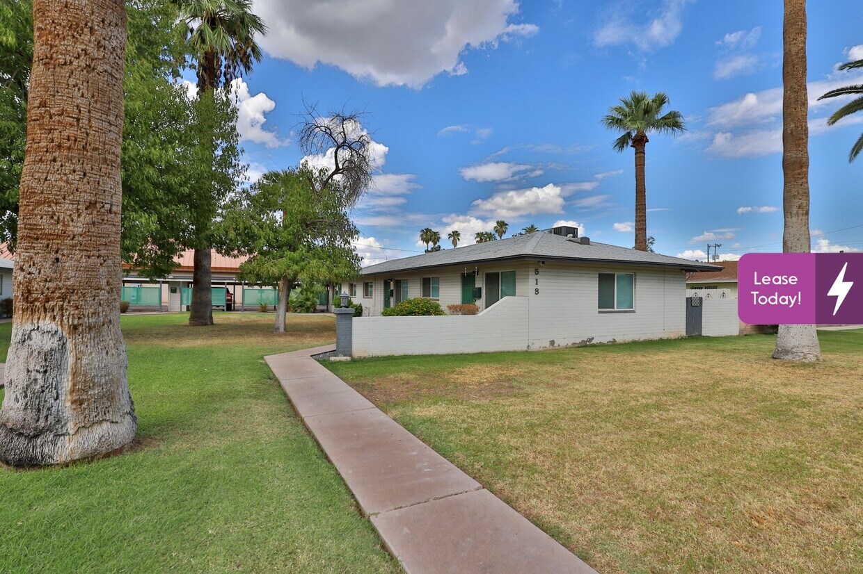 518 E Roanoke Ave Unit 2, Phoenix, AZ 85004 Condo for Rent in Phoenix