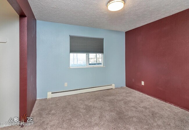 Foto del edificio - 7541 Peck Ave