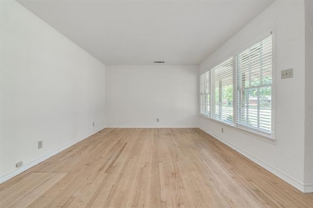 Building Photo - 9405 Forest Hills Blvd