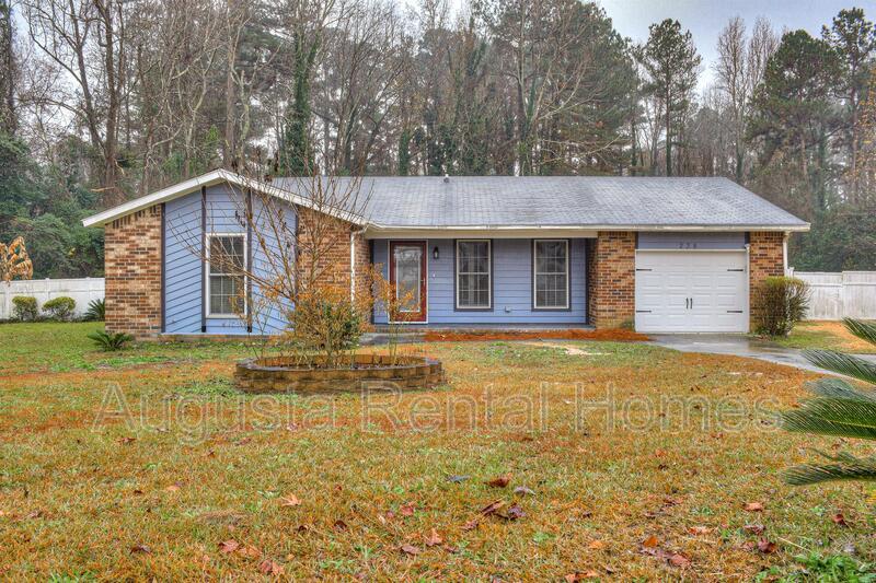 Foto principal - 238 Cavalier Dr