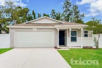 Building Photo - 8397 Coral St