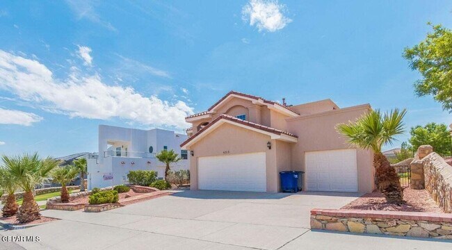 Building Photo - 6213 Via Serena Dr