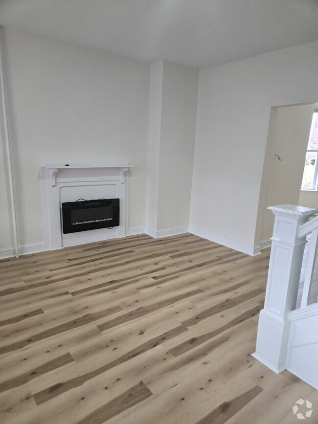 Building Photo - 406 N Felton St