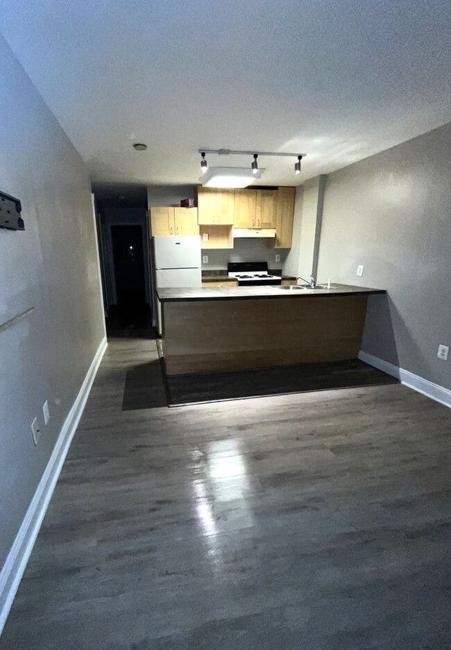 Foto del edificio - 422 W Spencer St