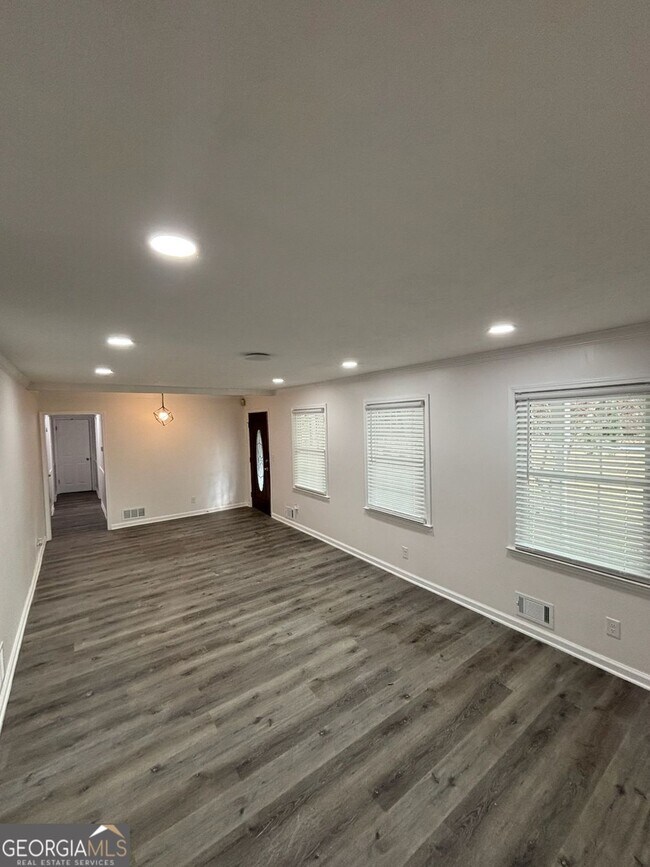 Building Photo - 6864 Arabian Terrace