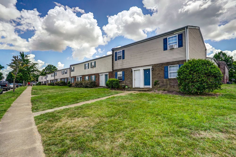 Foto principal - Enjoy your new home at Bradford Manor