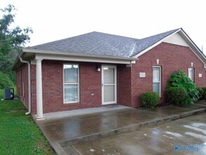 Building Photo - 5157 Maysville Rd
