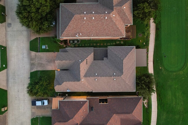 Foto del edificio - 2129 Portwood Way