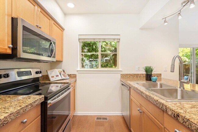 Foto del edificio - Must-see property that still feels brand new
