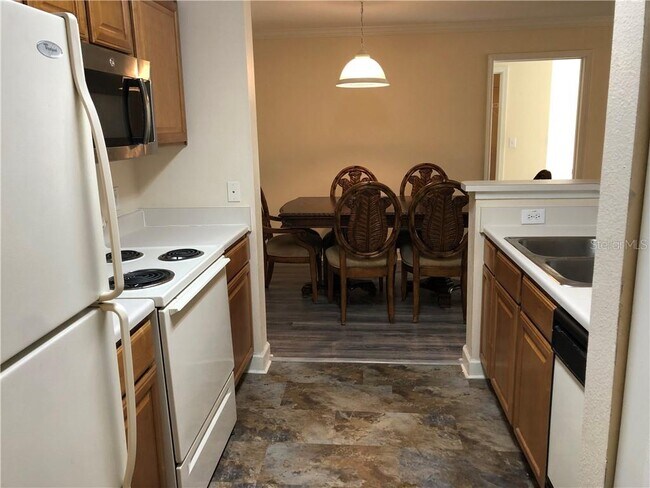 Building Photo - 18535 Bridle Club Dr