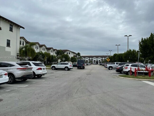 Foto del edificio - 10600 NW 88th St