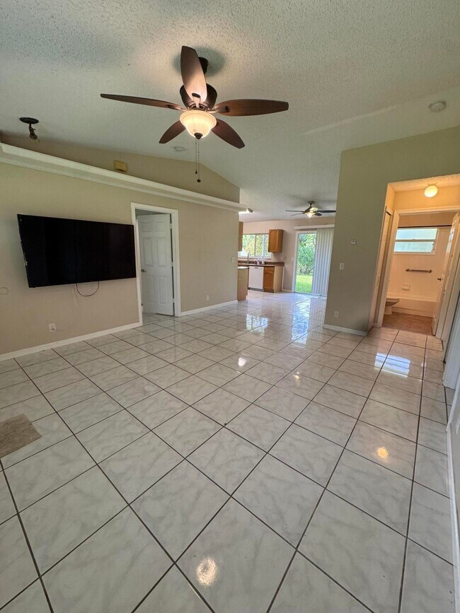 Foto del edificio - 15780 95th Ln N