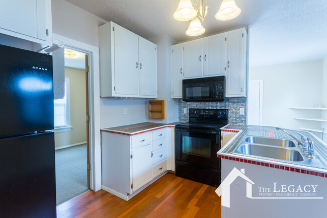 Foto del edificio - 534 E 14th St
