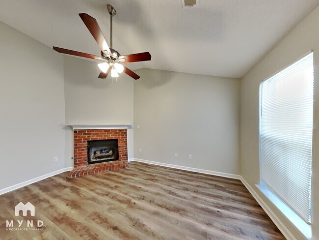 Foto del edificio - 5624 Kaitlyn Dr W
