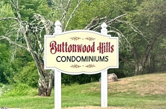 Building Photo - 225 Concord Ln