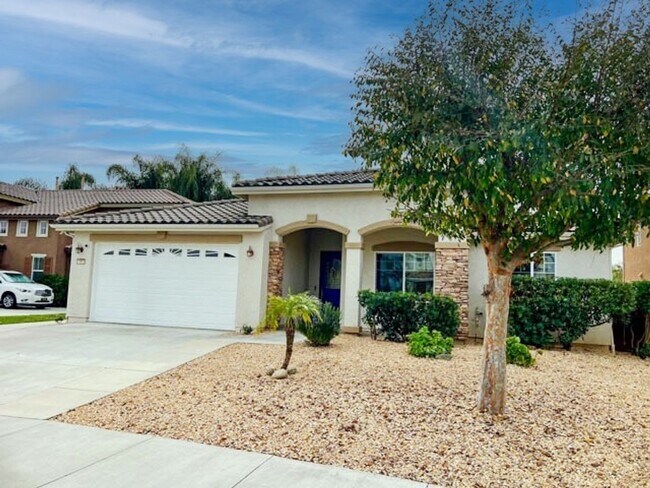 Building Photo - COMING SOON! Welcome home! 3 bedroom Winchester home for LEASE!