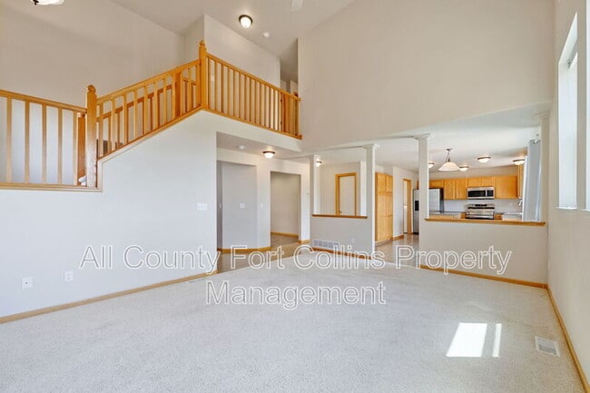 Building Photo - 7405 View Pointe Dr