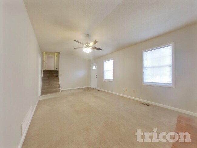 Building Photo - 2988 Forest Ridge Ct