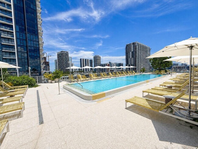 Foto del edificio - 90 NE 32nd St
