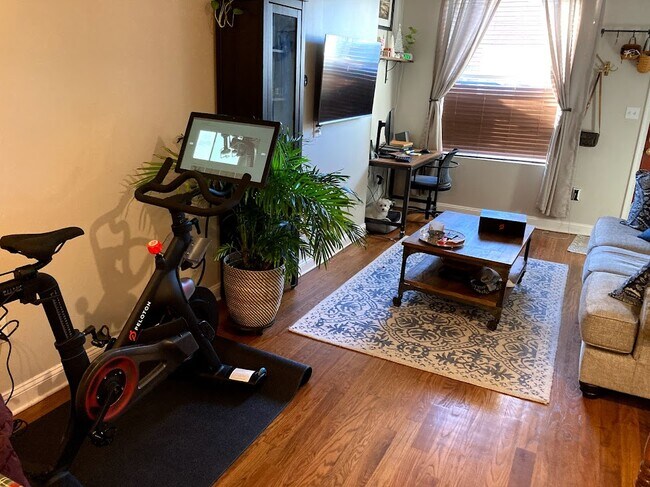 Living Room - 1211 S Carlisle St