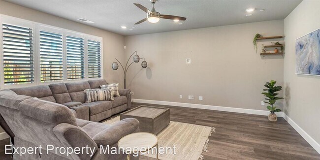 Foto del edificio - 3 br, 4 bath House - 6065 Shimmer Falls Dr
