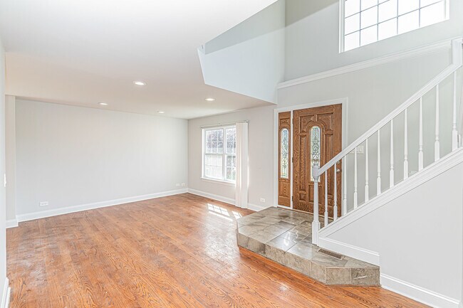 Building Photo - 2265 N Orchard Ln