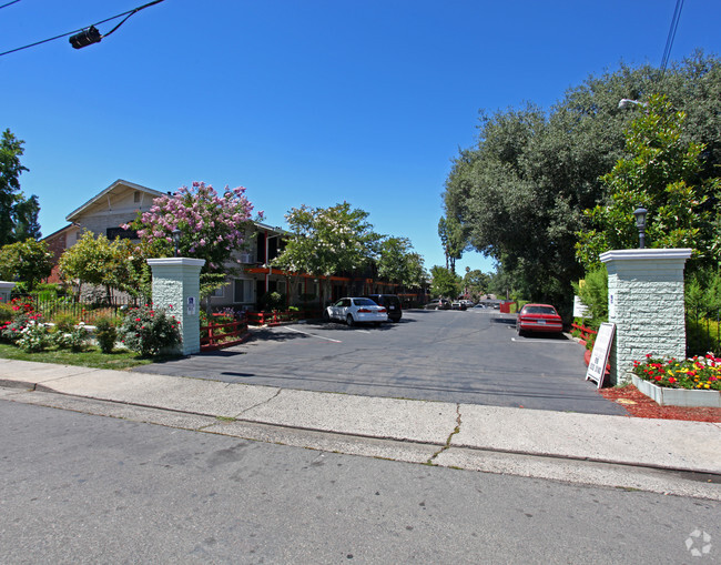 Foto del edificio - Fairview Gardens