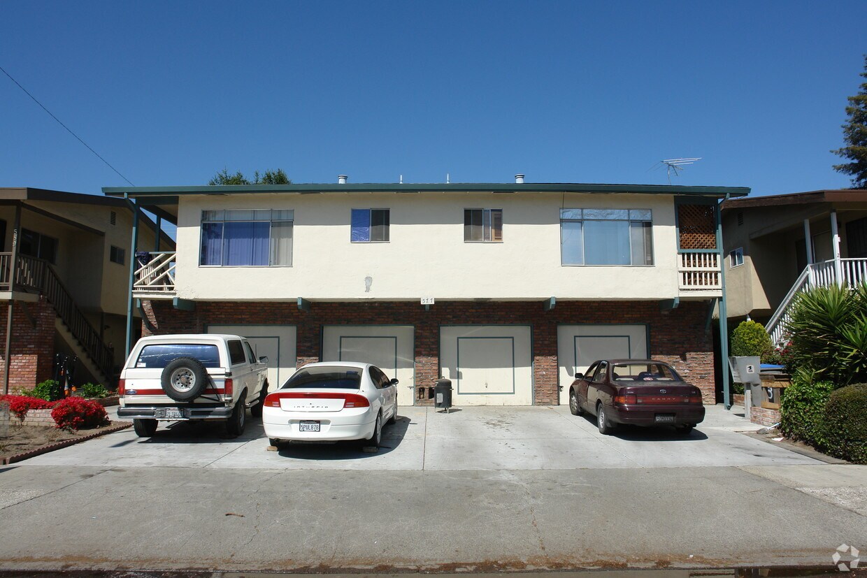 Building Photo - 577 Hazel Dell Way