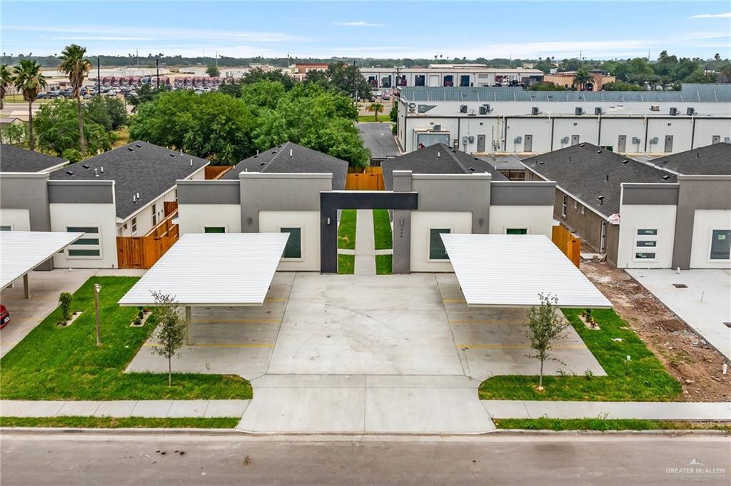 208 Lauryn Dr Unit 2, San Juan, TX 78589 Room for Rent in San Juan