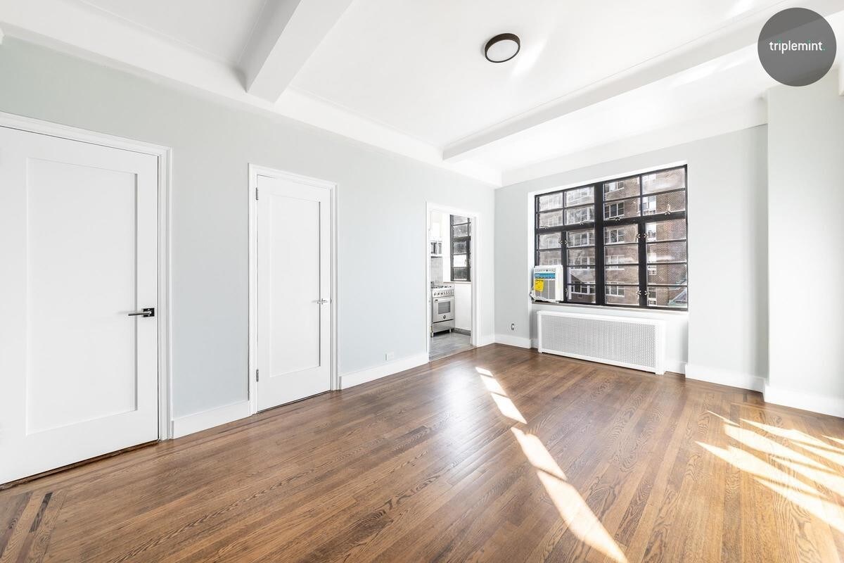 1 Sheridan Square, New York, NY 10014 1 Sheridan Square New York, NY