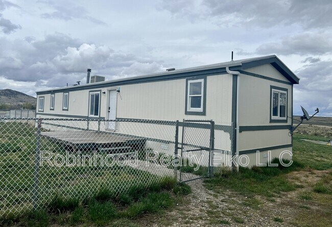 Foto del edificio - 576 Bond Dr