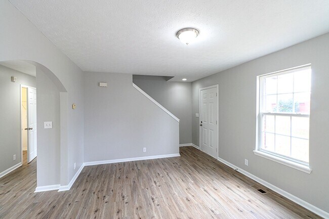 Building Photo - Newly updated 3 bedroom and 2 bath Cape Cod