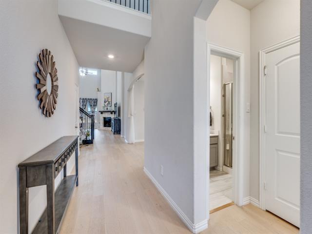 Foto del edificio - 2094 Creekbluff Cir