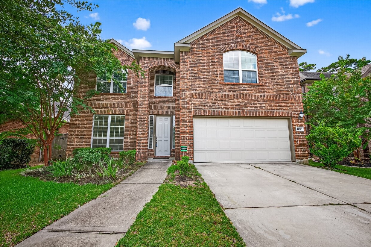Foto principal - 22507 Birch Ridge Meadow Dr