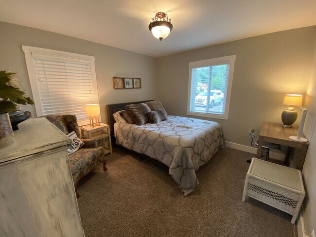 Foto del edificio - Beautiful Farmington Home