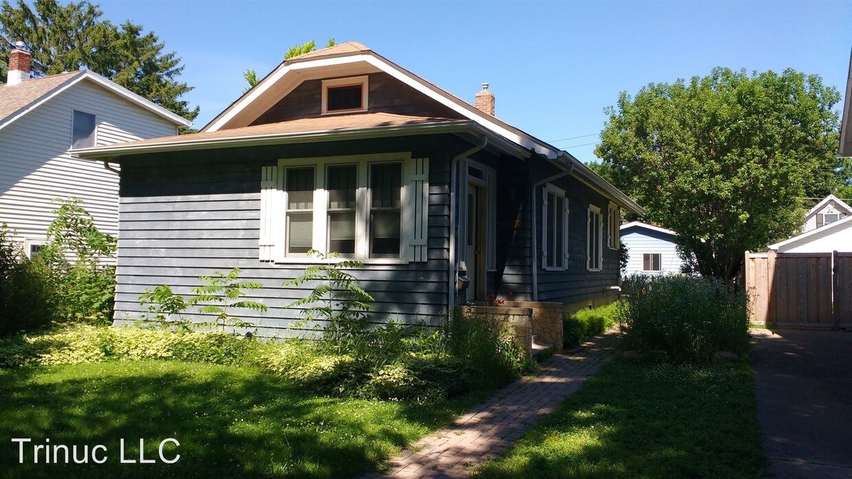 Primary Photo - 2 br, 2 bath House - 1020 S 2nd