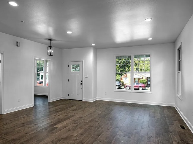 Building Photo - 2311 S Louisiana St