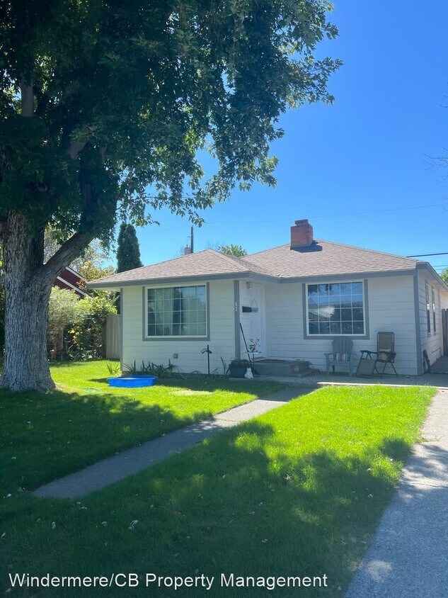 3 br, 2 bath House 47 G Street SE House for Rent in Ephrata, WA