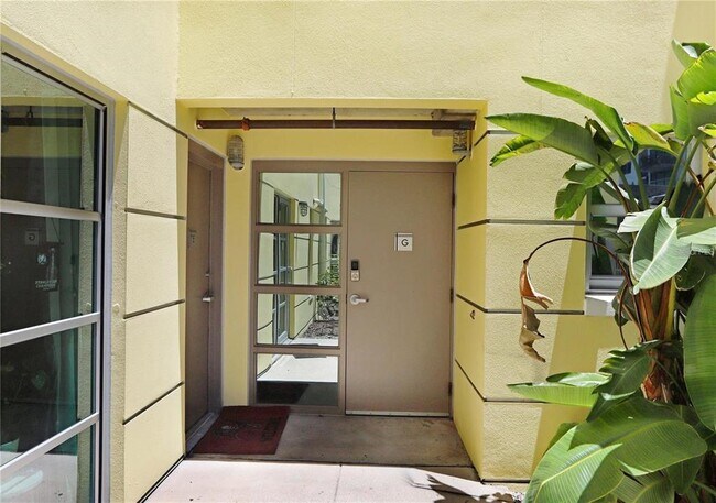 Foto del edificio - 1212 E Whiting St