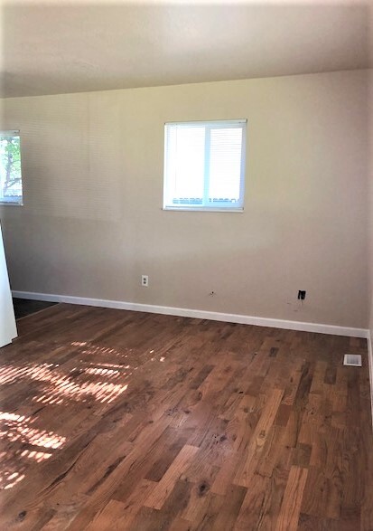 Building Photo - 7845 2nd St